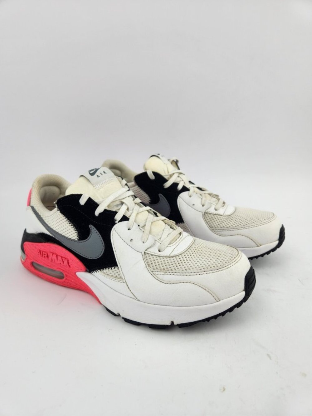 Nike Air Max Excee Shoes Womens Size 10 VT2 White Black Pink Sneakers CD5432-100